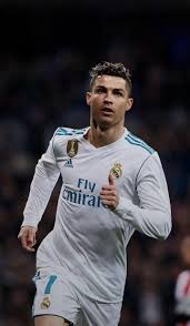 那不勒斯官方：洛博特卡在意杯赛前热身时左腿后胫肌拉伤