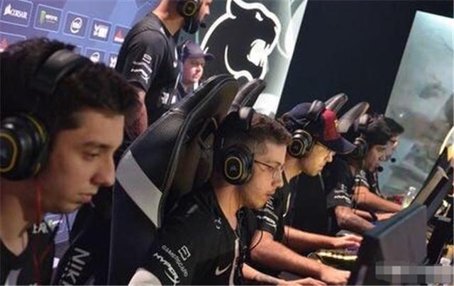 威廉姆斯显 威廉姆斯显